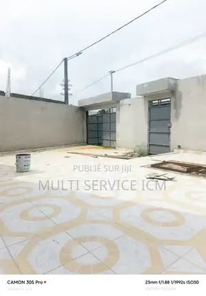 2chbre Villa dans Ismaël Coulibaly, Cocody à Vendre