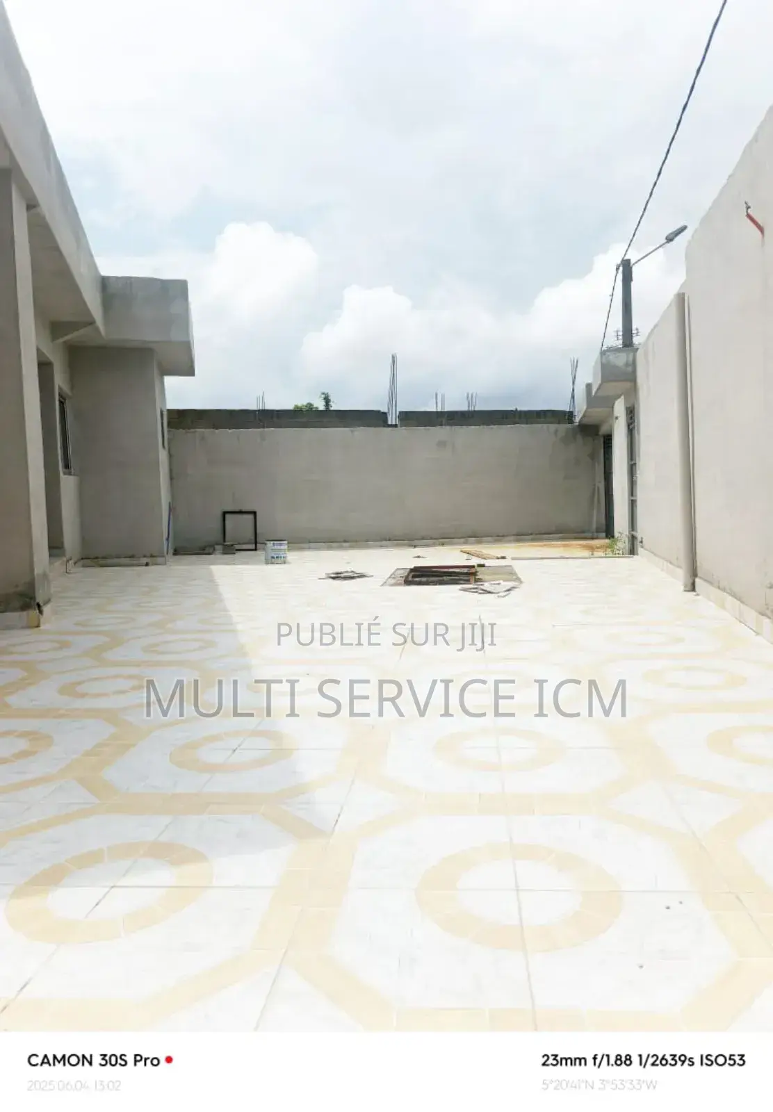 2chbre Villa dans Ismaël Coulibaly, Cocody à Vendre