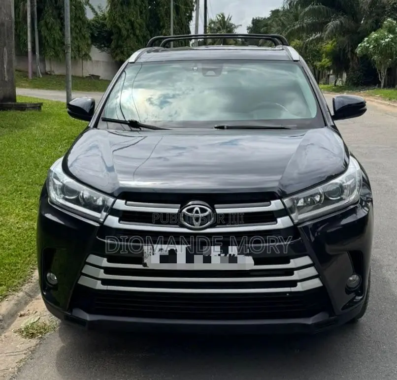 Toyota Highlander XLE V6 4x4 (3.5L 6cyl 6A) 2016 Gris