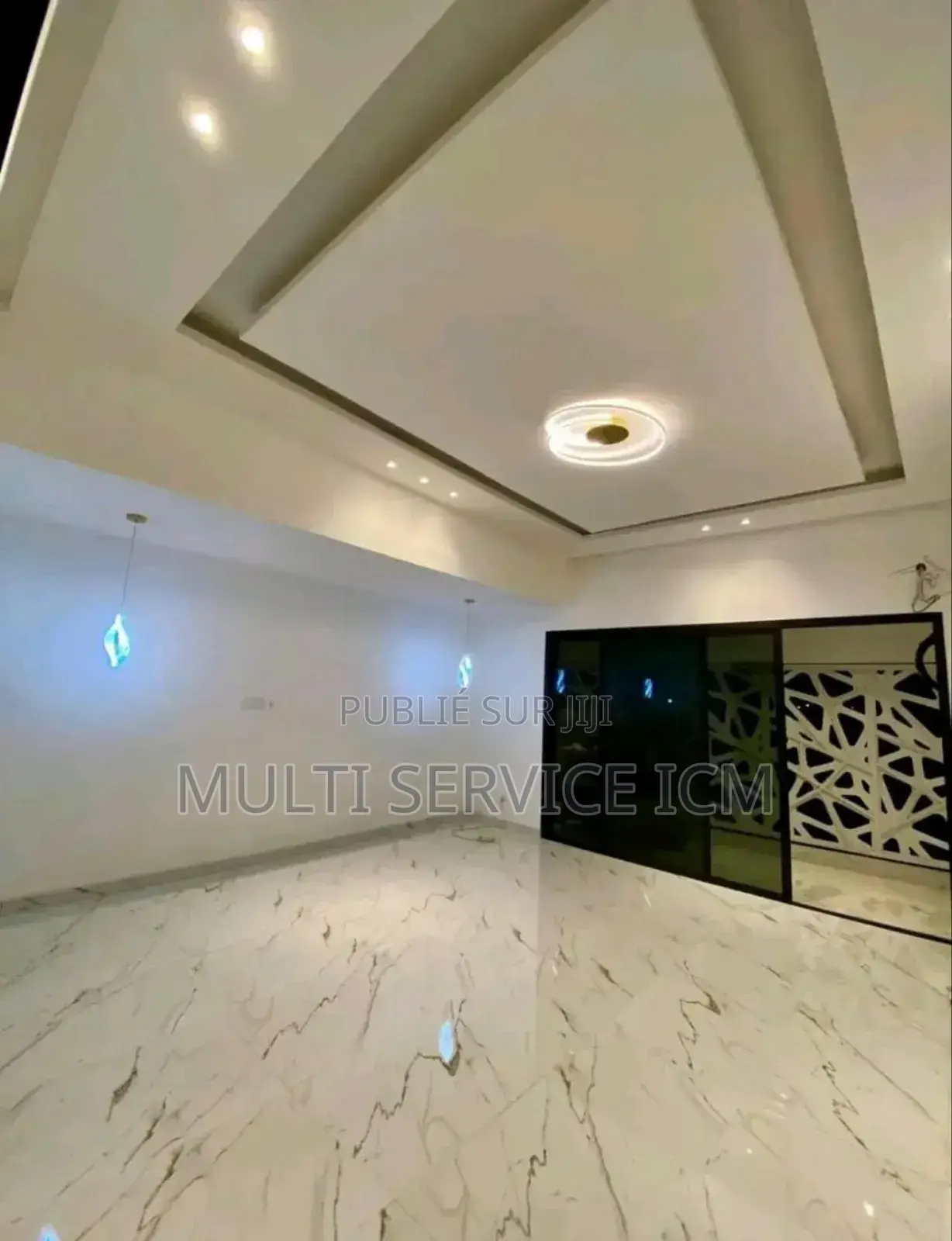 6chbre Maison de ville/terrasse dans Ismaël Coulibaly, Cocody à Vendre