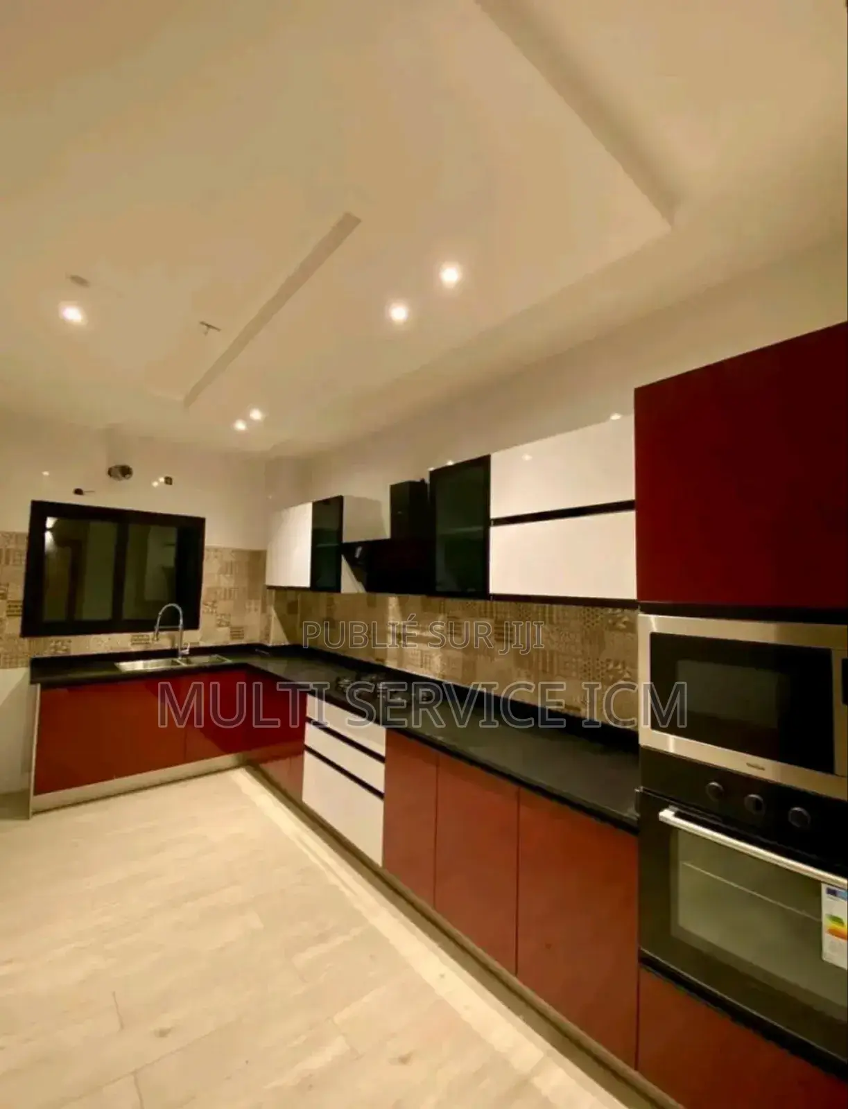 6chbre Maison de ville/terrasse dans Ismaël Coulibaly, Cocody à Vendre