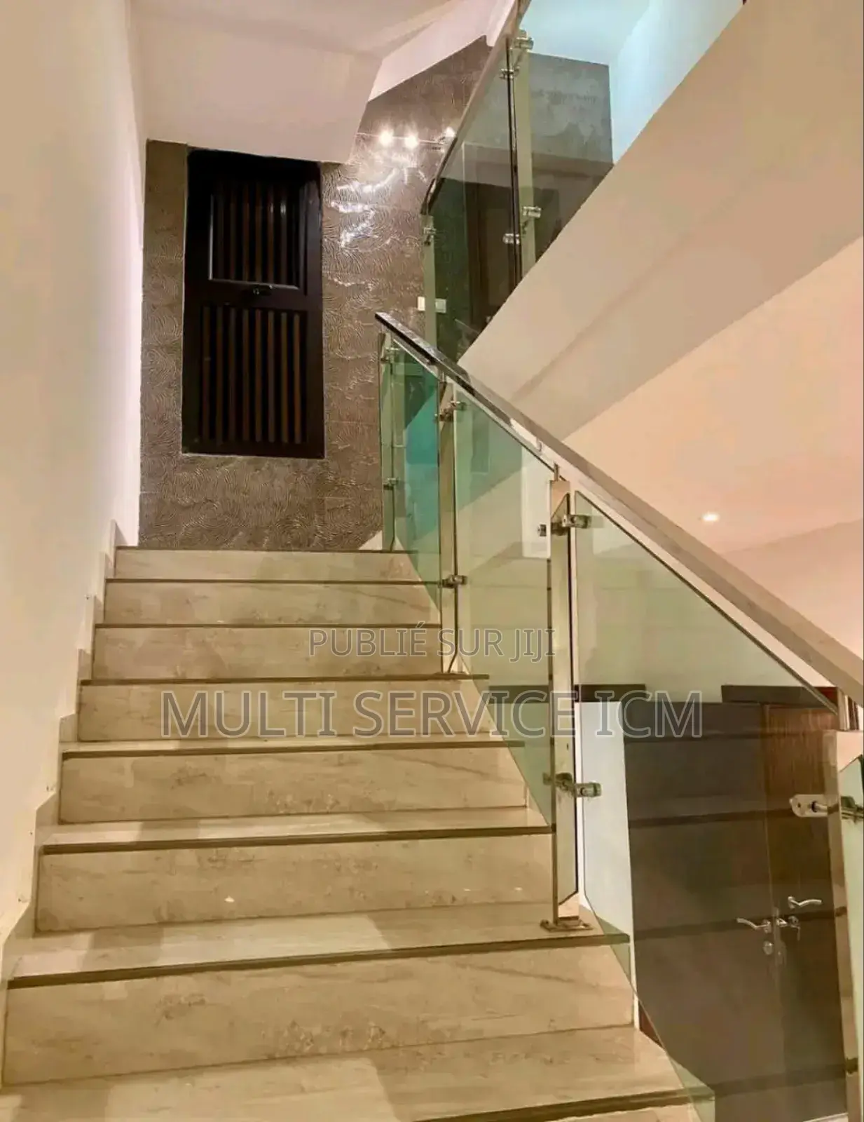 6chbre Maison de ville/terrasse dans Ismaël Coulibaly, Cocody à Vendre