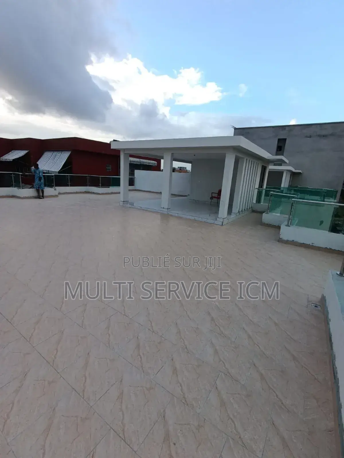 8chbre Duplex dans Ismaël Coulibaly, Bingerville à Vendre