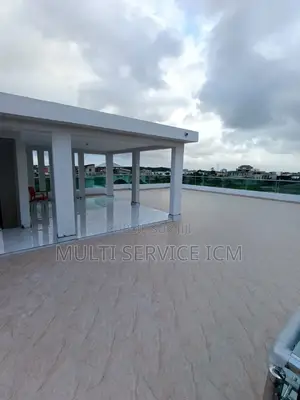 8chbre Duplex dans Ismaël Coulibaly, Bingerville à Vendre