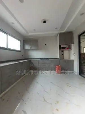 8chbre Duplex dans Ismaël Coulibaly, Bingerville à Vendre