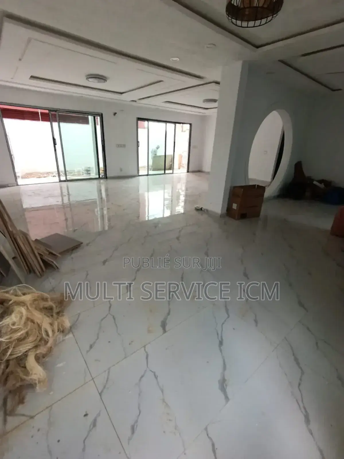 8chbre Duplex dans Ismaël Coulibaly, Bingerville à Vendre