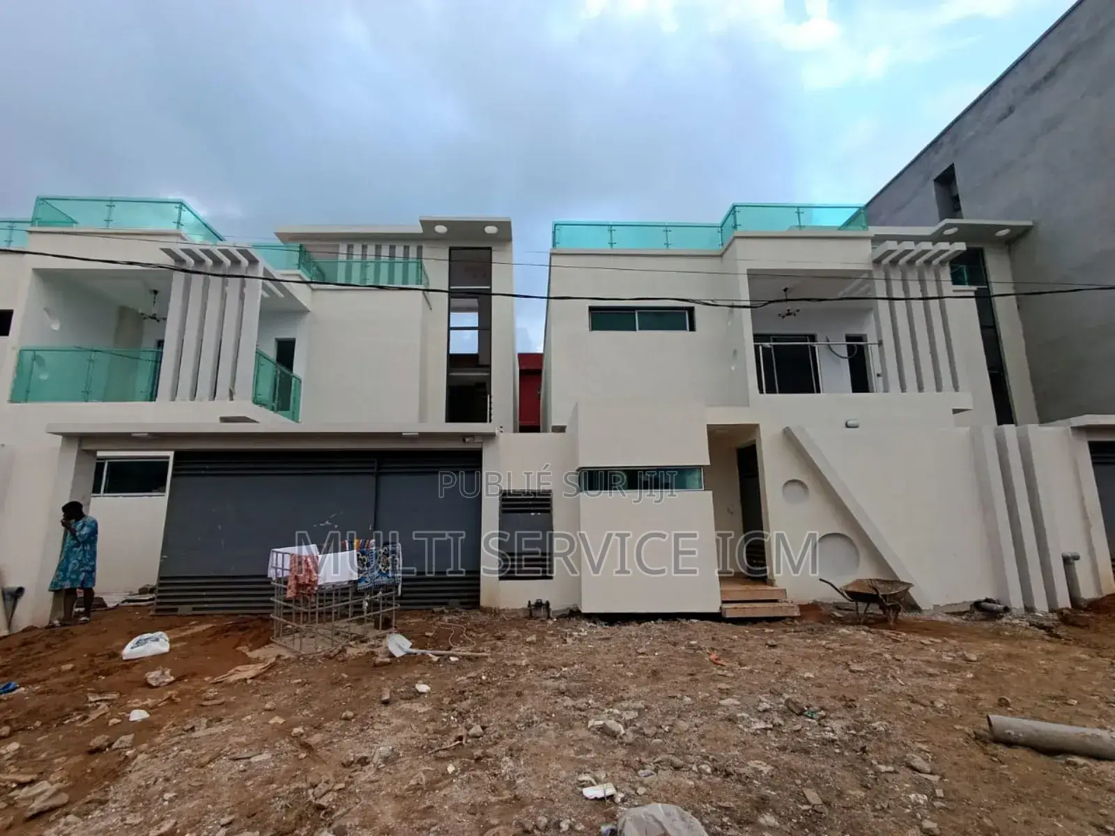 8chbre Duplex dans Ismaël Coulibaly, Bingerville à Vendre