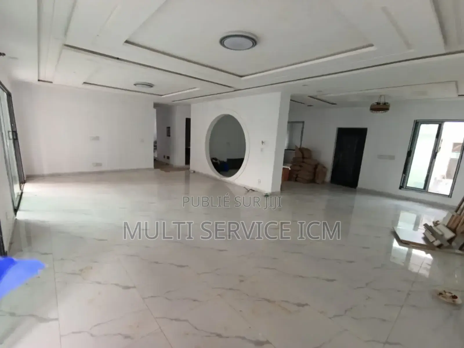 8chbre Duplex dans Ismaël Coulibaly, Bingerville à Vendre