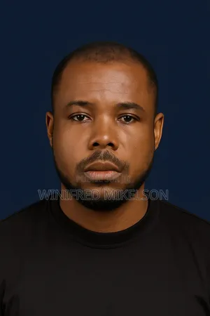 Expert, Spécialiste Pro Des Nouvelles Technologies