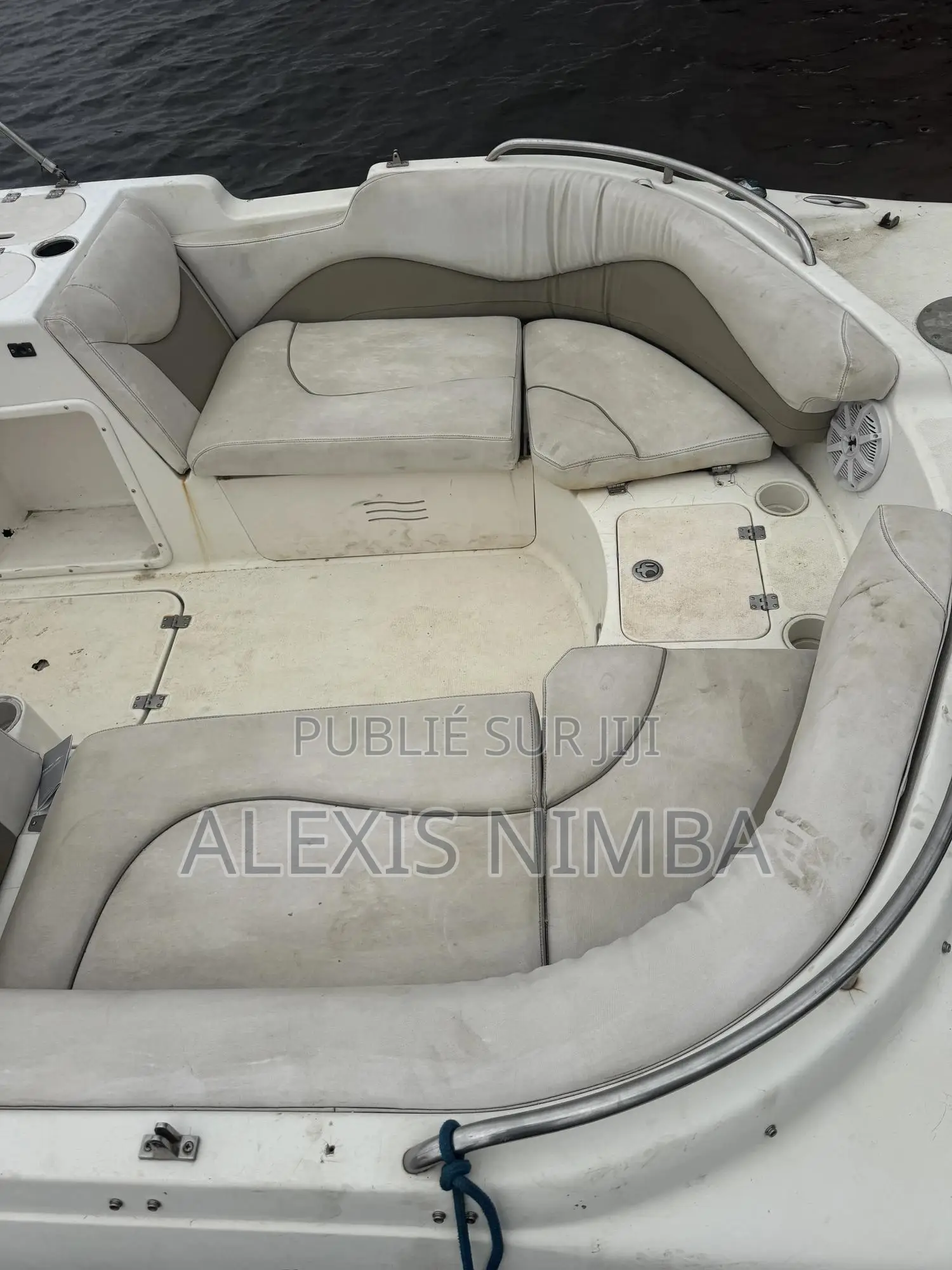 Bateau Vip 200cv Yamaha 4 Temps Impeccable