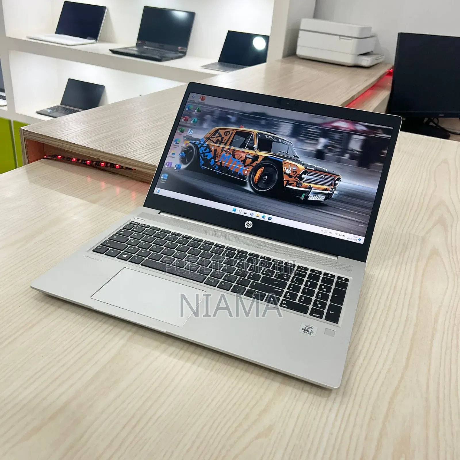 New Ordinateur Portable HP EliteBook 850 G5 8GB Intel Core I7 SSD 256GB