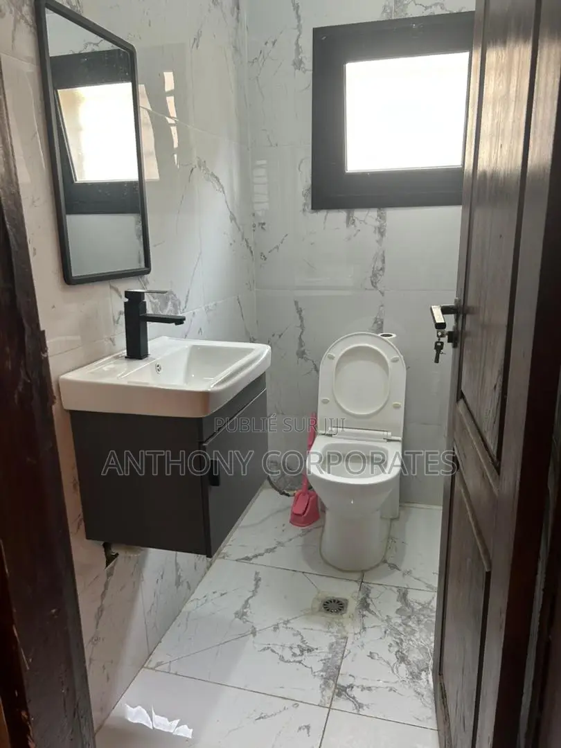 Angré Chu – Jolie 2 Pièces Meublée