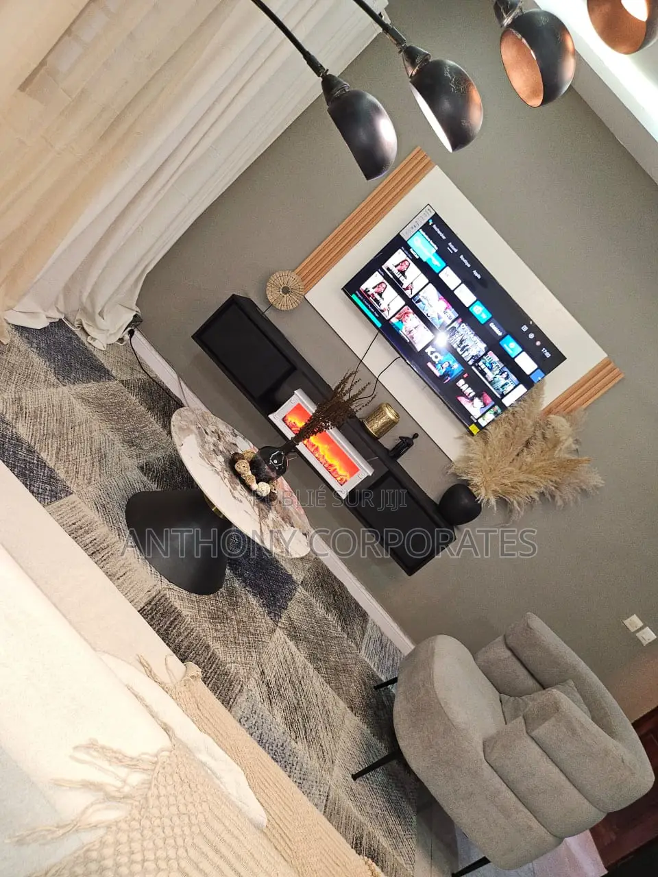 Angré Chu – Jolie 2 Pièces Meublée