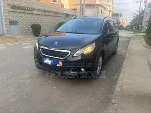 PEUGEOT 2008 2016 Noir