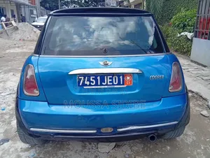 Mini Cooper 2006 Bleu