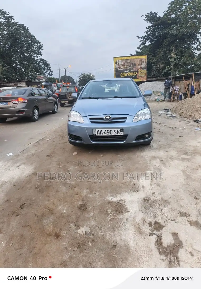 Toyota Corolla 2008 Blanc cassé