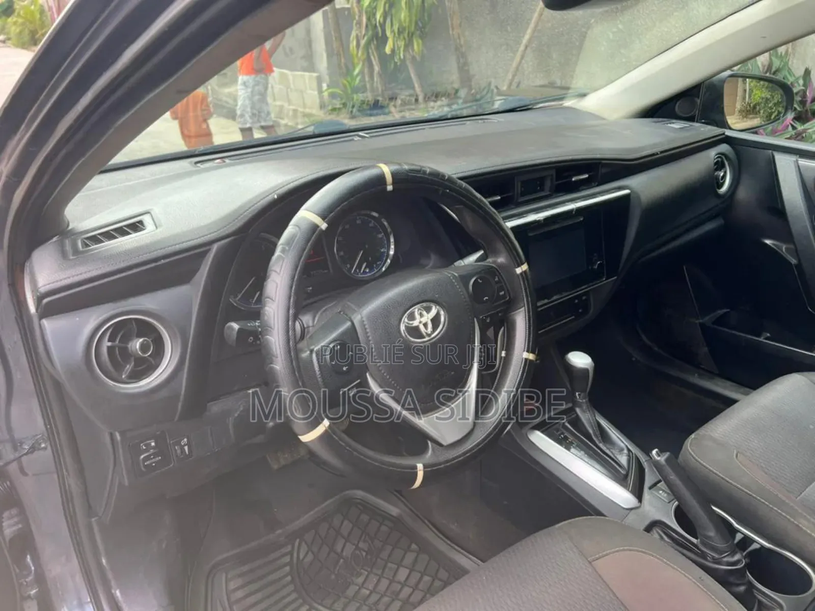 Toyota Corolla 2018 Gris