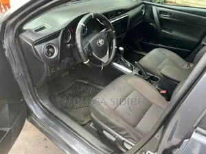 Toyota Corolla 2018 Gris