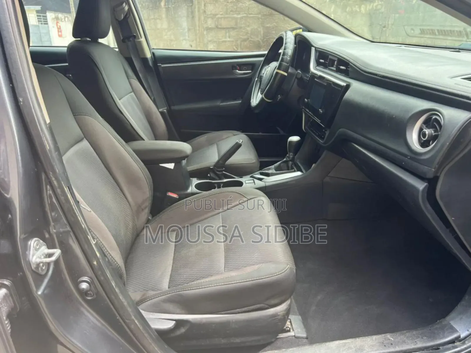 Toyota Corolla 2018 Gris