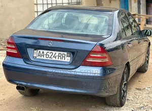 Mercedes-Benz C-Class 2004 Bleu