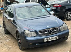Mercedes-Benz C-Class 2004 Bleu