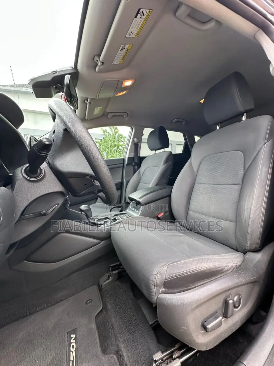 Hyundai Tucson SE FWD 2019 Gris