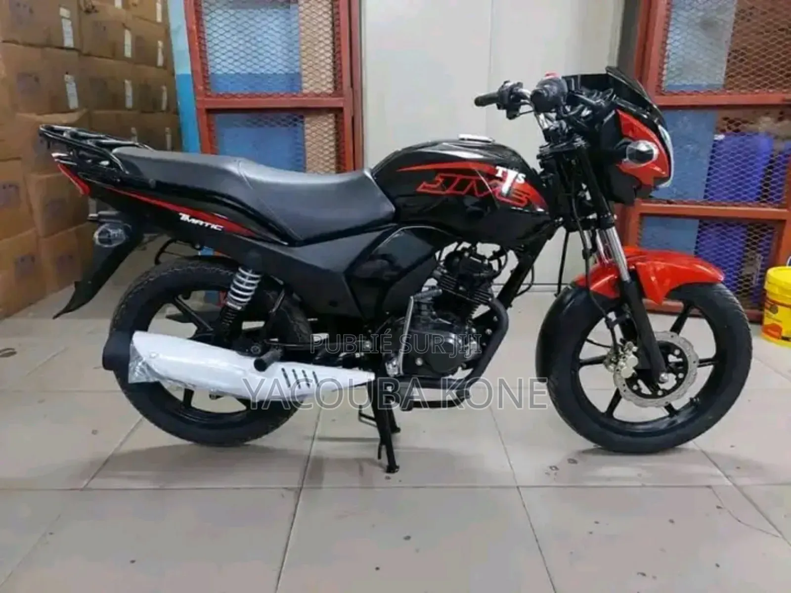 Neuf TVS HLX 125 2025 Autre