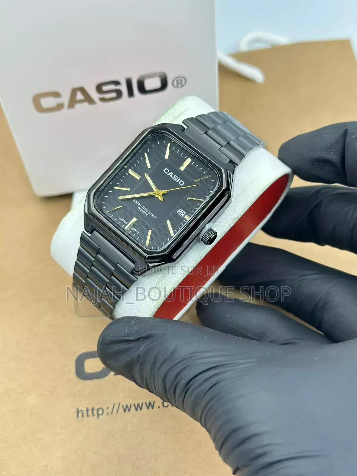Montre Casio 8457