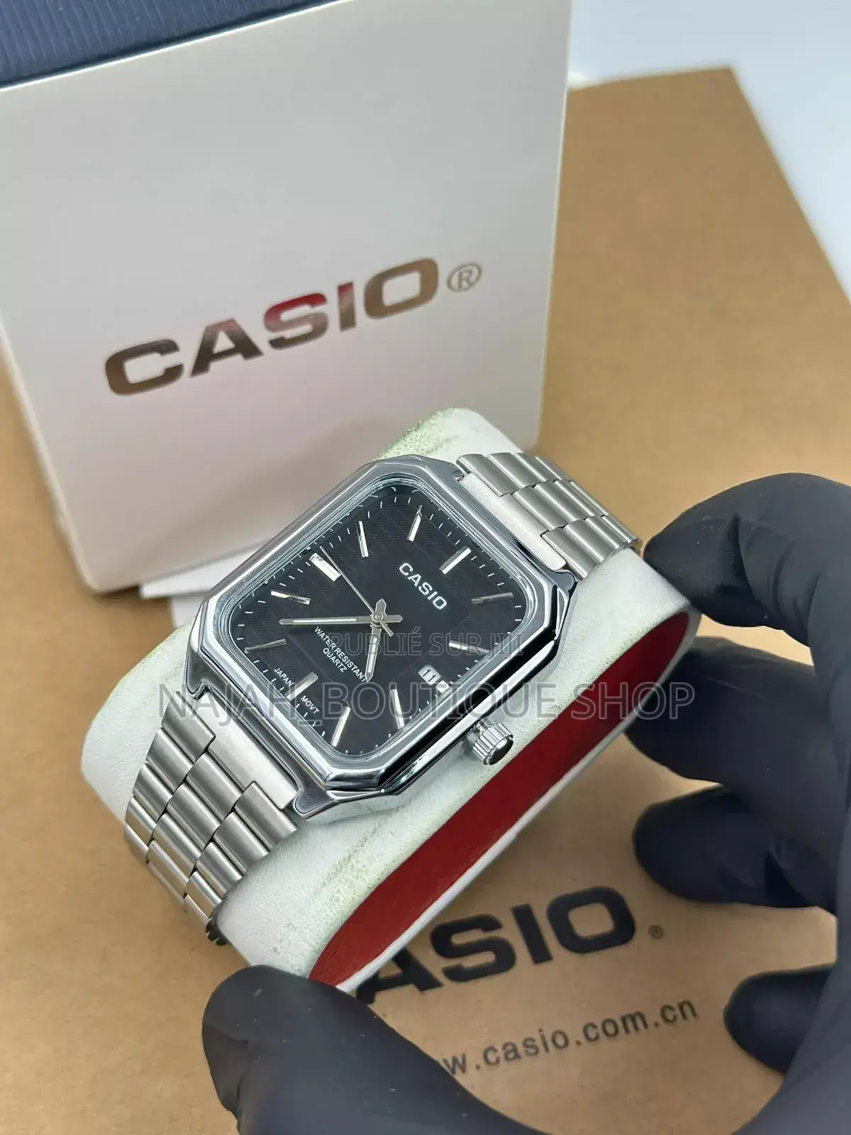 Montre Casio 8457