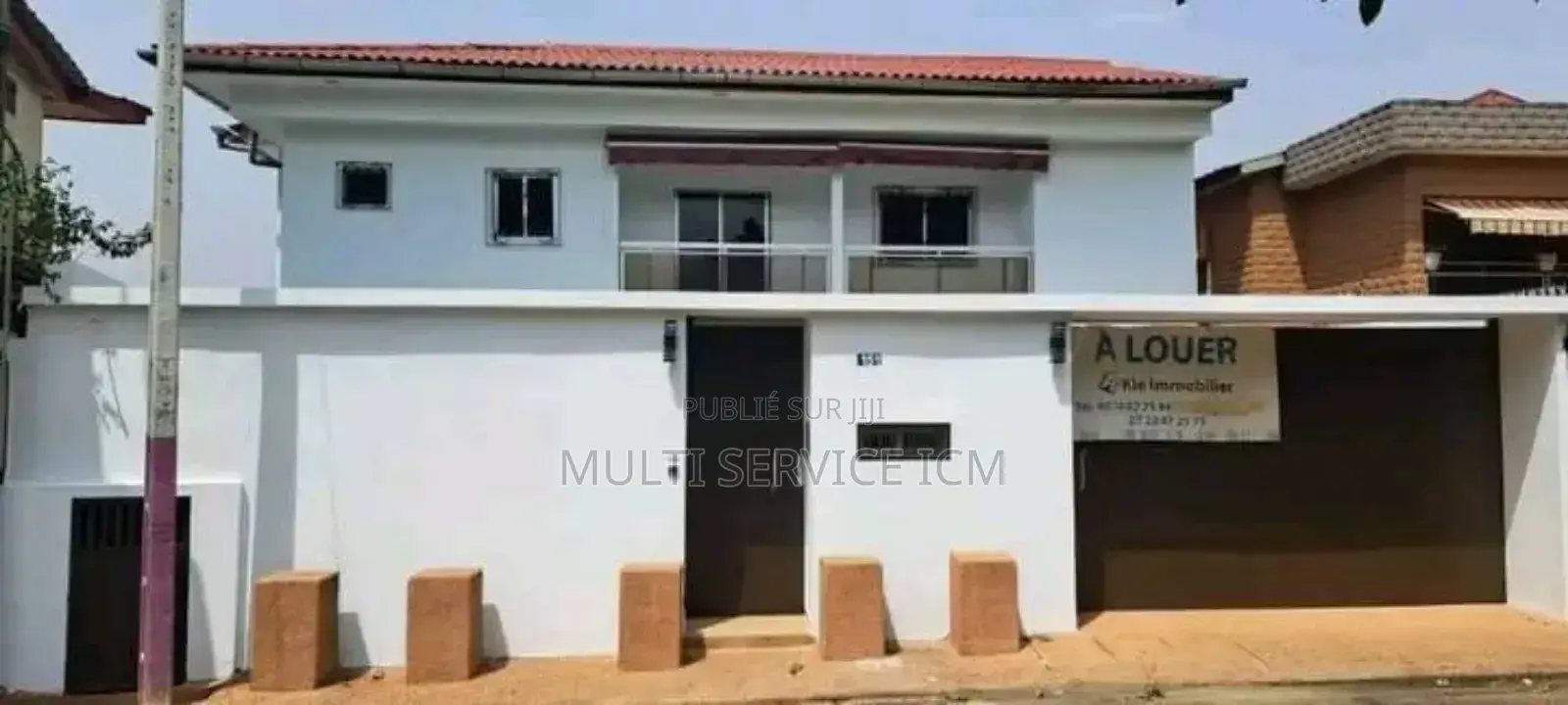 3chbre Duplex dans Ismaël Coulibaly, Cocody à Vendre