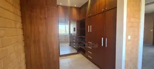 3chbre Duplex dans Ismaël Coulibaly, Cocody à Vendre