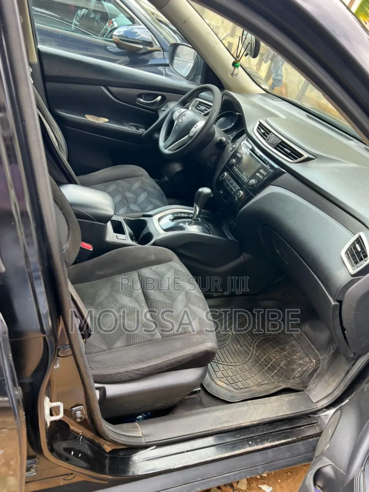 Nissan Rogue 2015 Noir