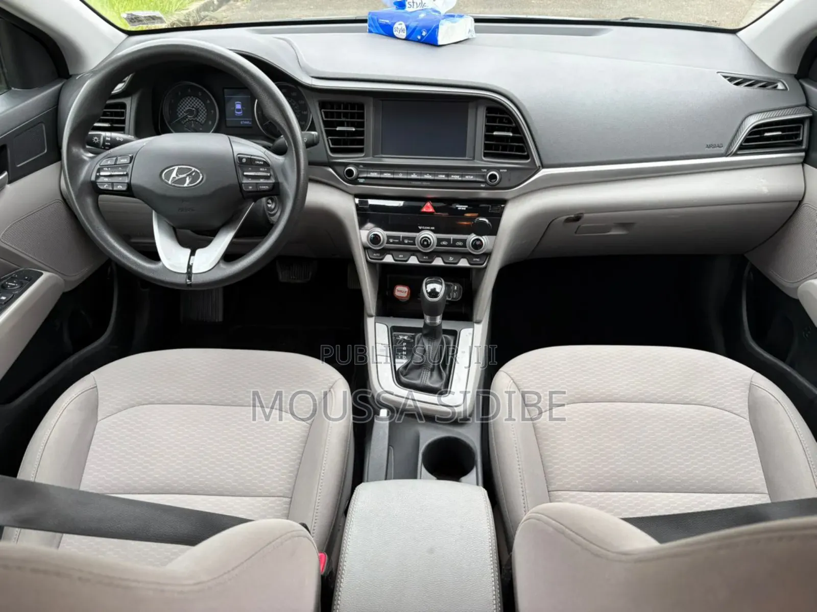 Hyundai Elantra 2020 Bleu