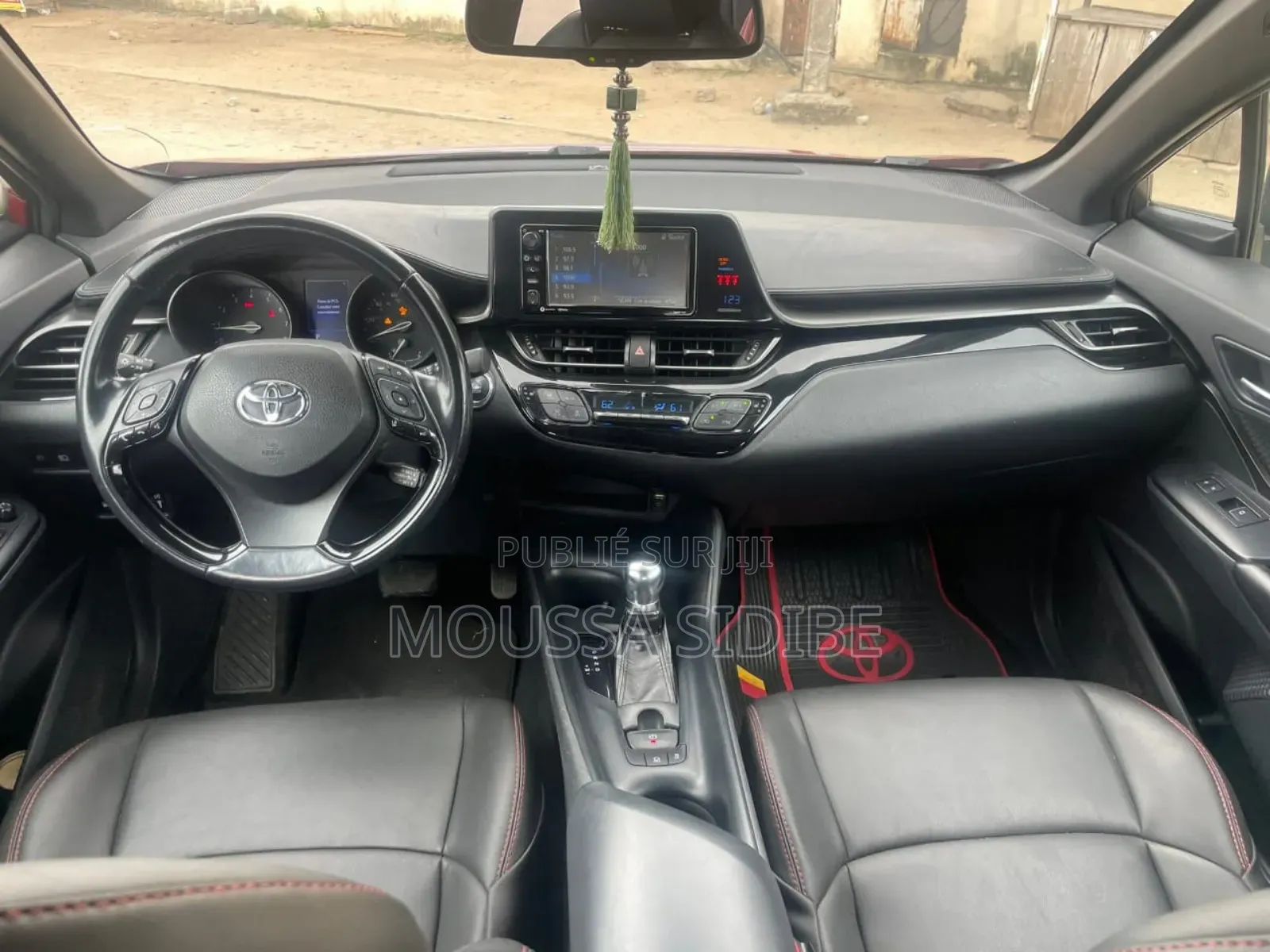 Toyota C-HR 2019 Gris