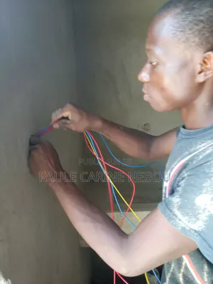 Électricien Qualifier en Bâtiment