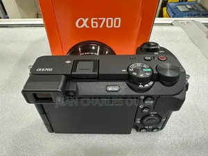 Sony A6700