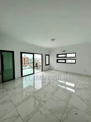 Photo - 2chbre Appartement dans Sael, Cocody à Louer