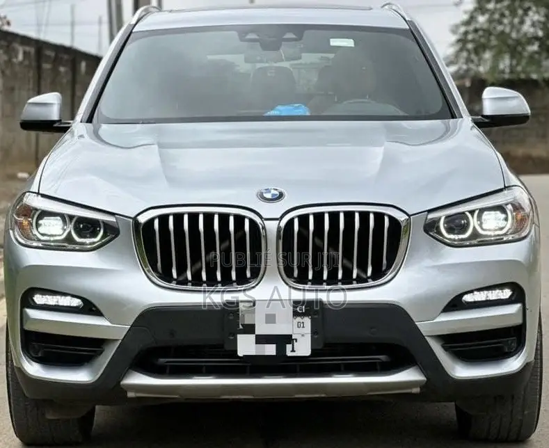 BMW X3 xDrive30i 2021 Gris