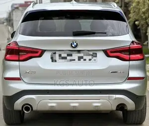 BMW X3 xDrive30i 2021 Gris