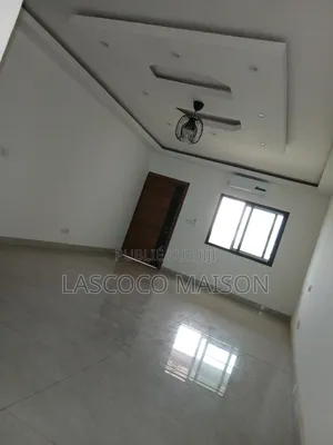 2chbre Appartement dans Lascoco Maison, Cocody à Louer