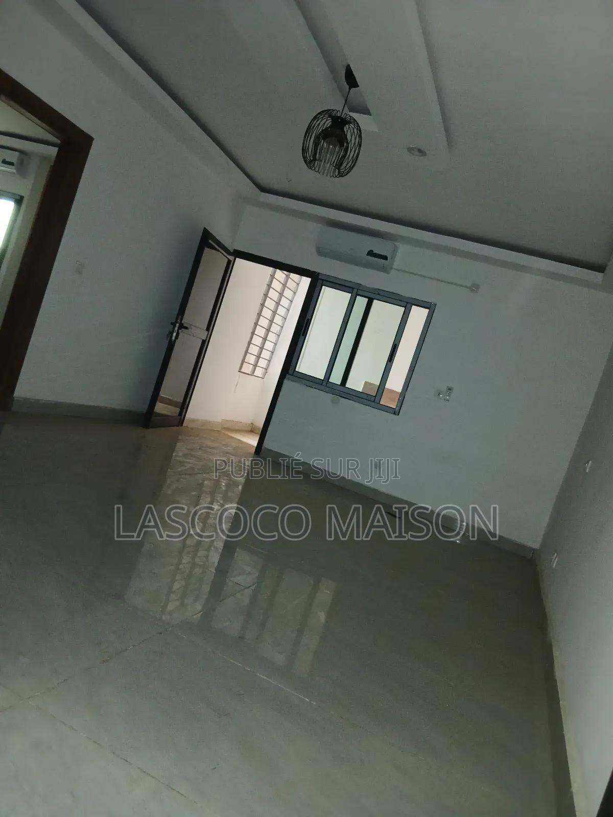 2chbre Appartement dans Lascoco Maison, Cocody à Louer