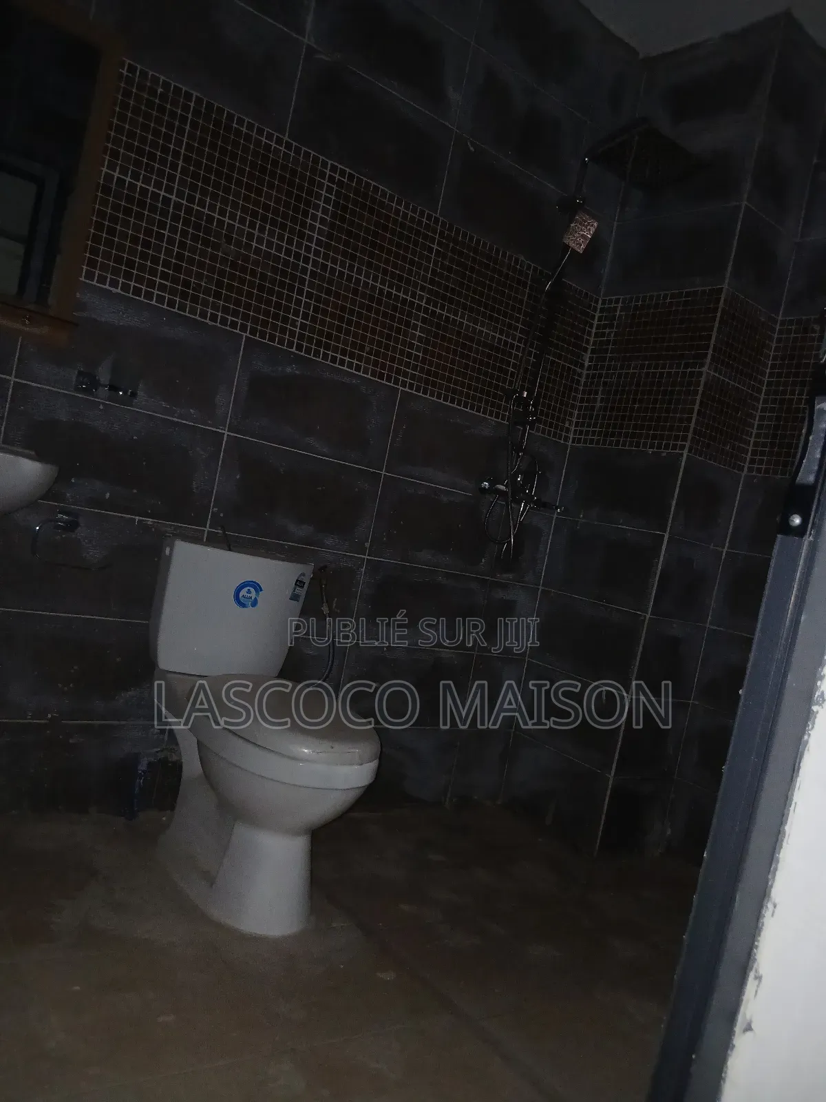 2chbre Appartement dans Lascoco Maison, Cocody à Louer