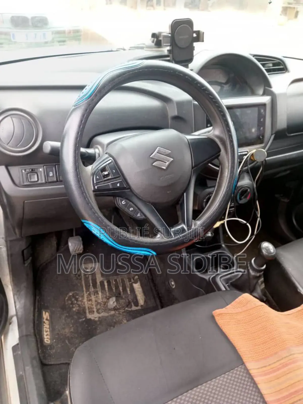 Suzuki S-Presso 2023 Gris