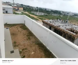 3chbre Blocs d'appartements dans Ismaël Coulibaly, Cocody à Vendre