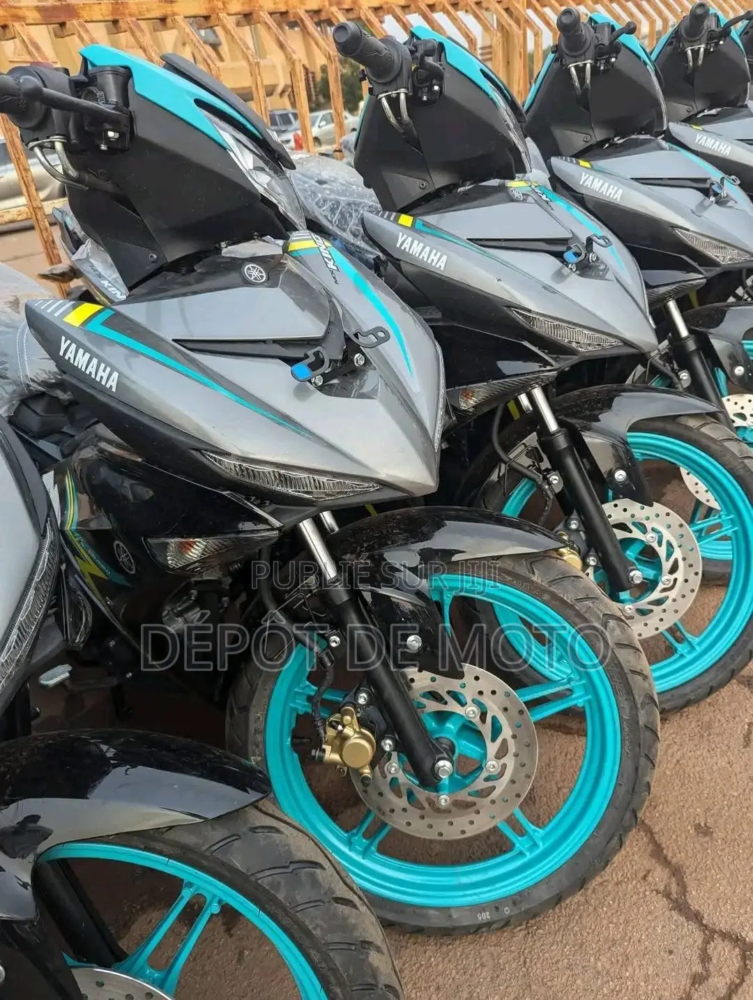 Neuf Yamaha Autre 2024 Bleu