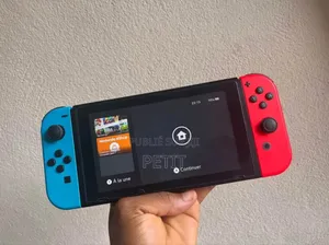 Nintendo Switch Casi Neuf Cracker