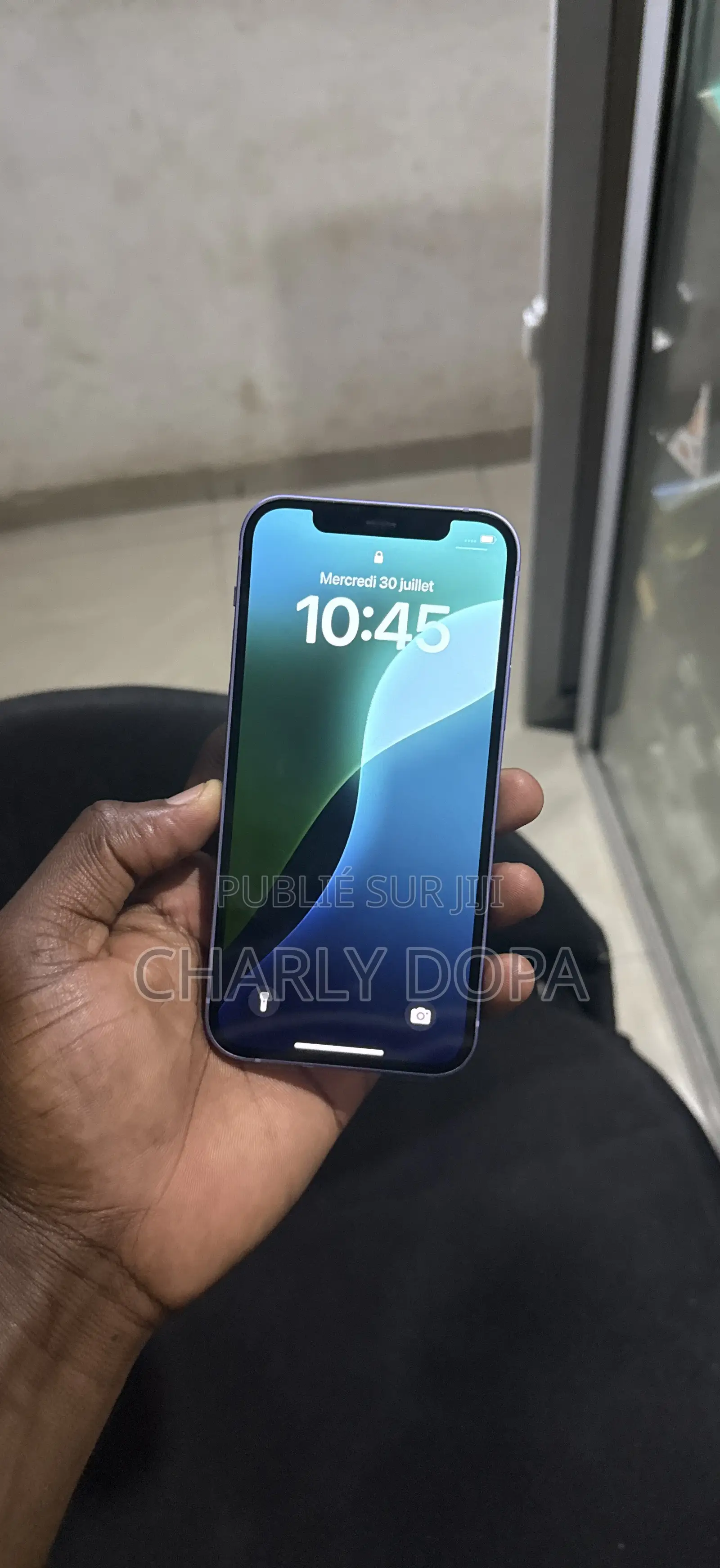 Apple iPhone 12 64 GB Violet