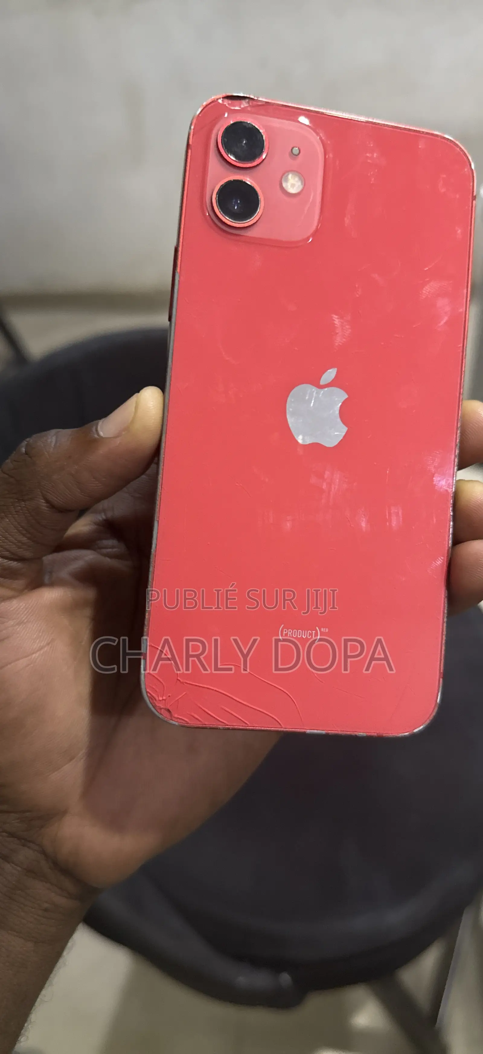 Apple iPhone 12 64 GB Rouge