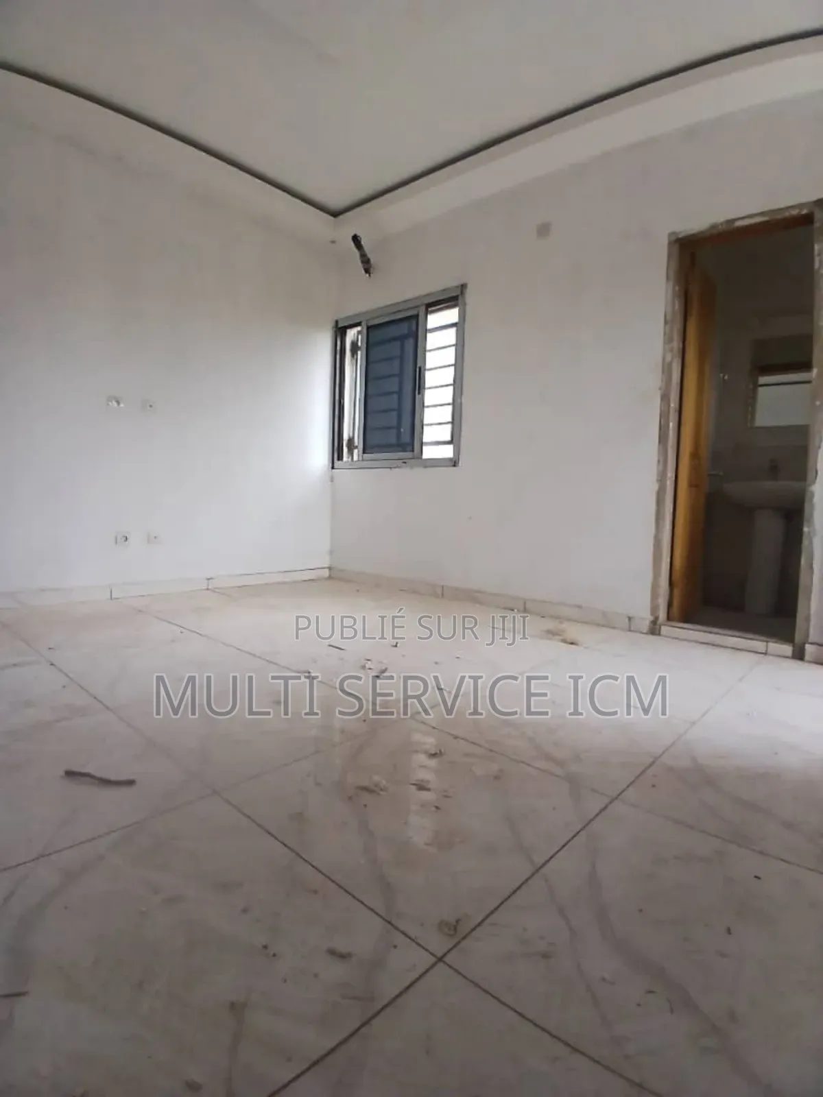 2chbre Appartement partagé dans Ismaël Coulibaly, Cocody à Louer