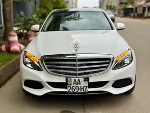 Mercedes-Benz C300 2018 Blanc